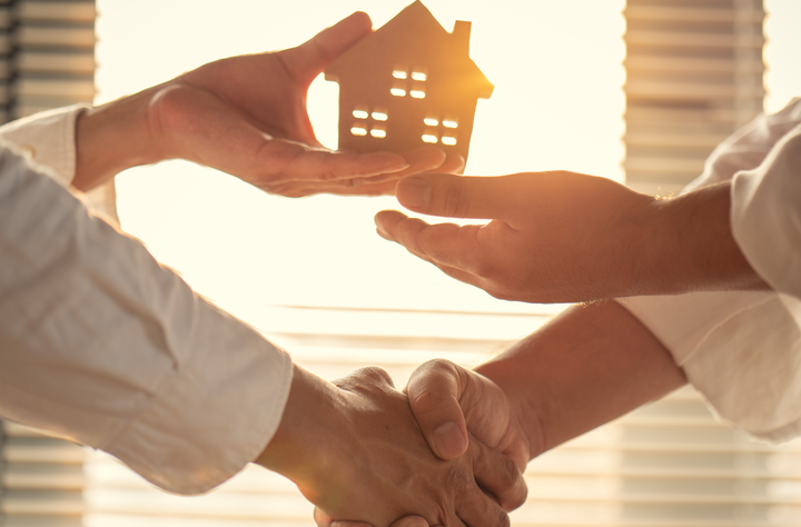 STR Investors: Essential Tips for Choosing the Right STR Realtor